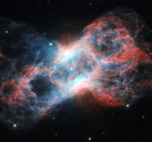 A NGC 7026 é uma nebulosa planetária localizada a 6.000 anos-luz de distância, na constelação do Cisne. A estrela central é do tipo espectral [WO3], semelhante a uma estrela Wolf-Rayet rica em oxigénio. Dados do Gaia sugerem que seja um sistema binário. ® ESA/Hubble & NASA - Linda Morgan-O'Connor.